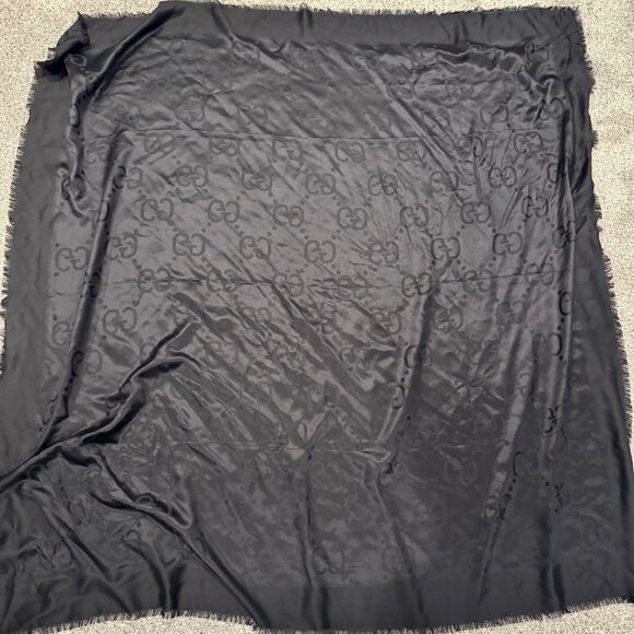 Gucci GG Jacquard Silk Wool Shawl - Picture 3 of 5